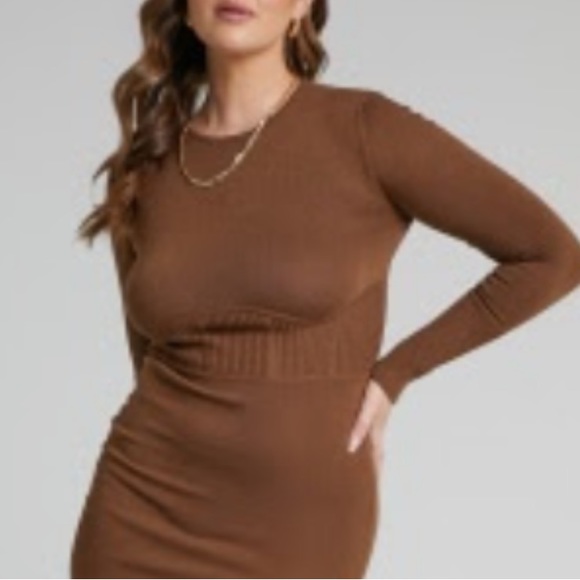High slit brown sweater dress with slit - Picture 2 of 2